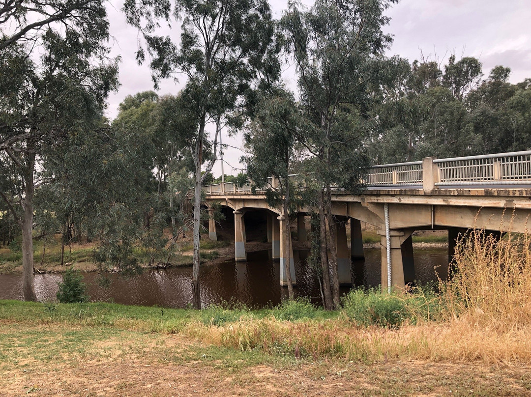 Elliott Gardens-Charlton必去景点