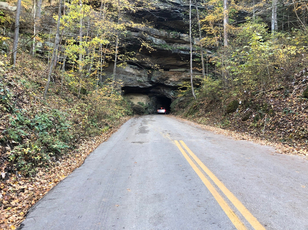 Nada Tunnel-Stanton必去景点