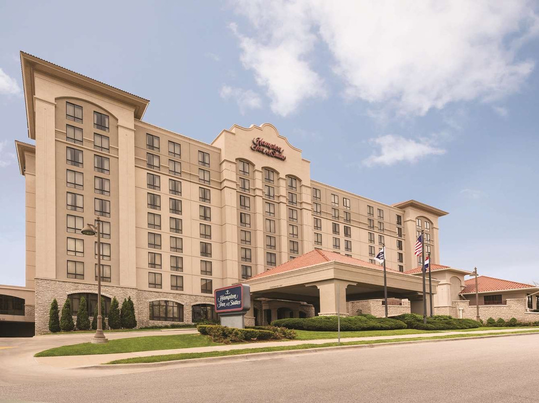 Hampton Inn & Suites Kansas City-Country Club Plaza主图