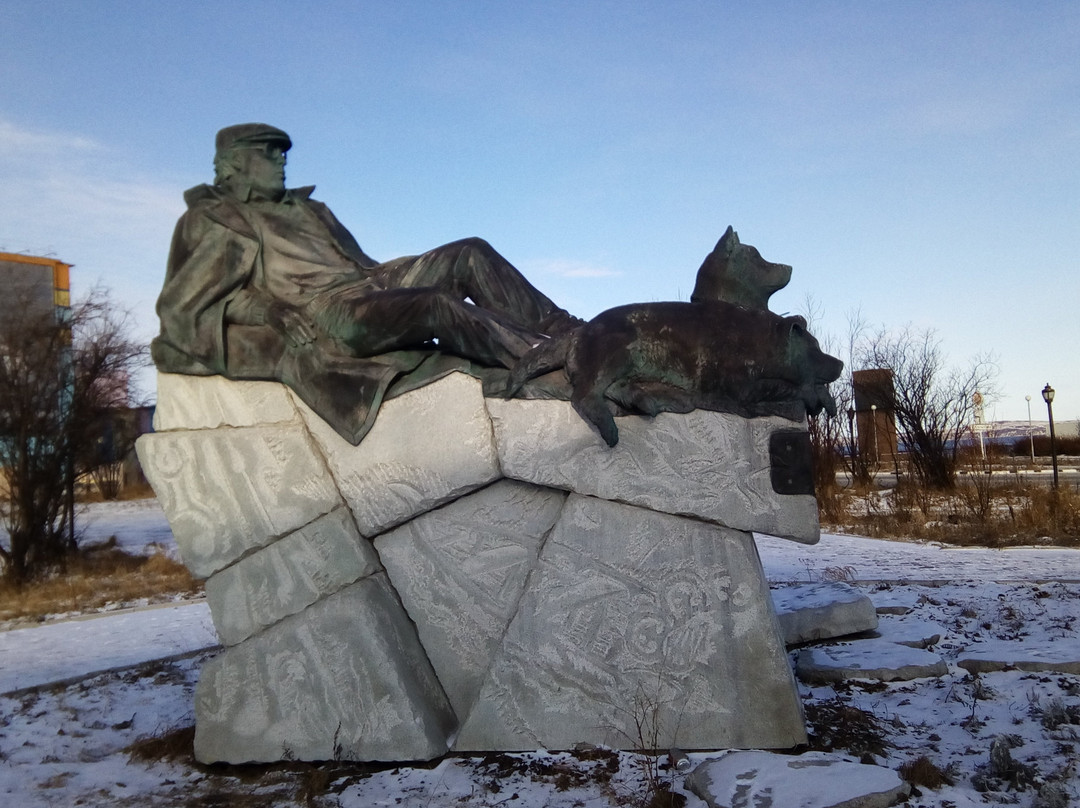 Monument to the Writer Yuri Rytkheu-Anadyr必去景点