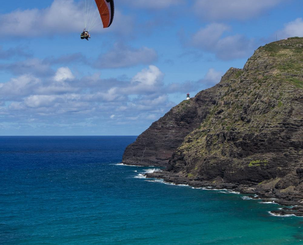 Hawaii Paragliding