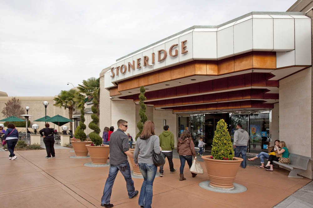 Stoneridge Shopping Center景点图片