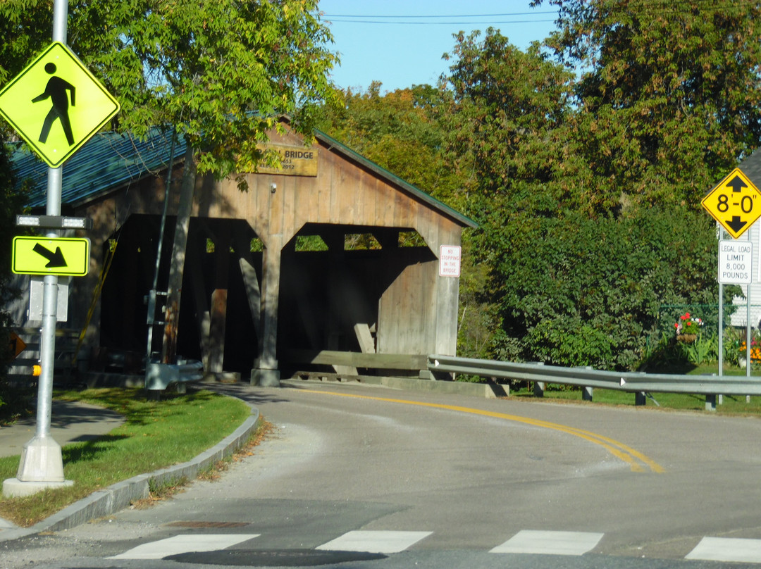 Pulp Mill Covered Bridge-Middlebury必去景点