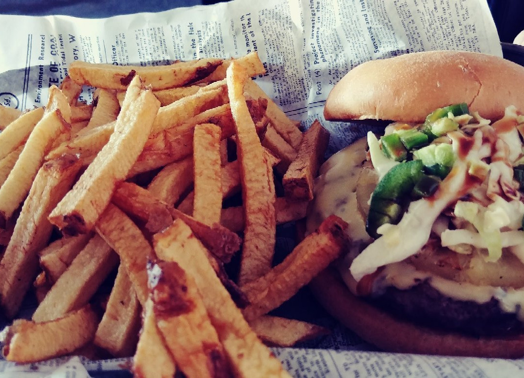 Bullhead City旅游景点-Lazy Harry's Sunshine Saloon