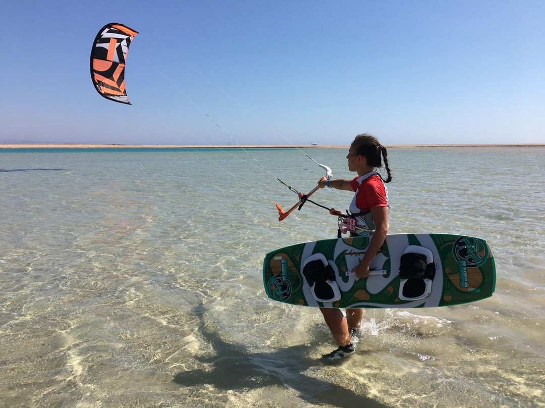 Happy Kite school-达哈卜必去景点