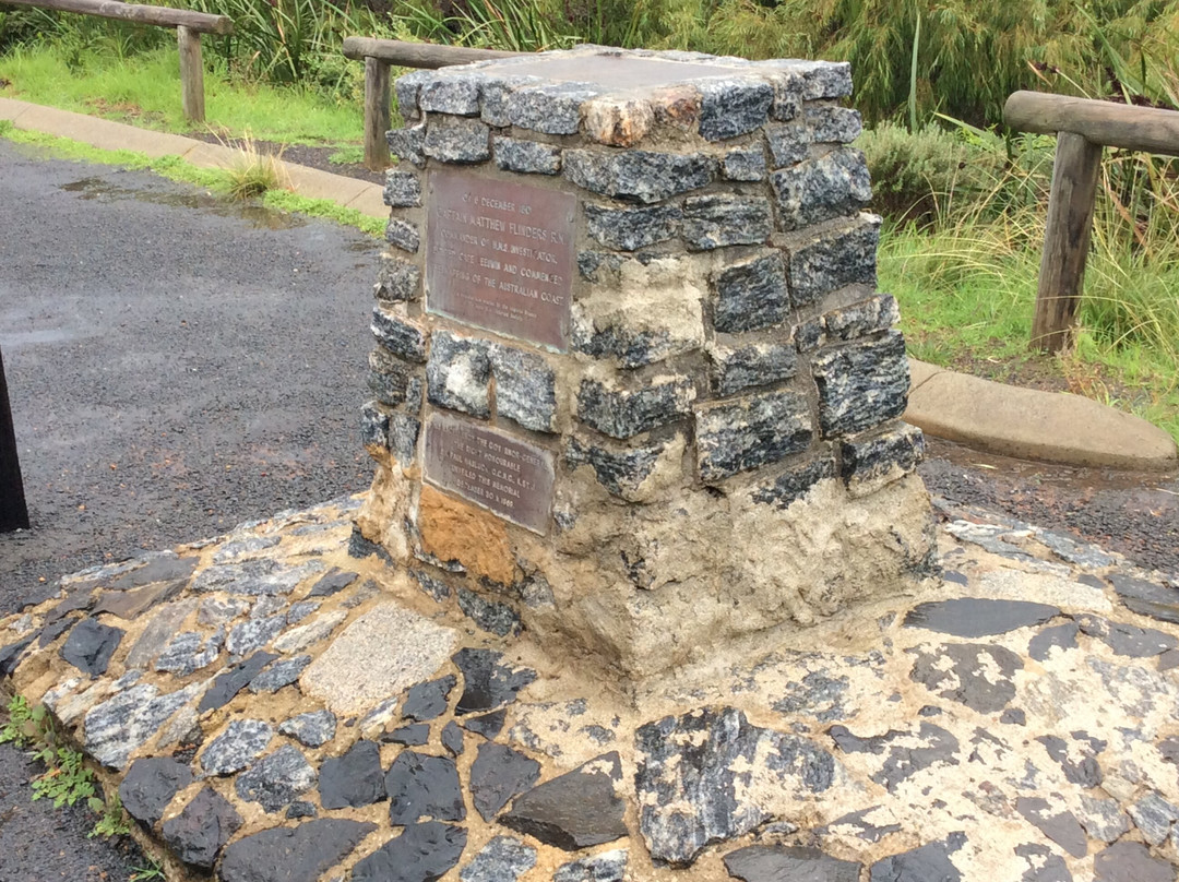 Matthew Flinders Cairn景点图片