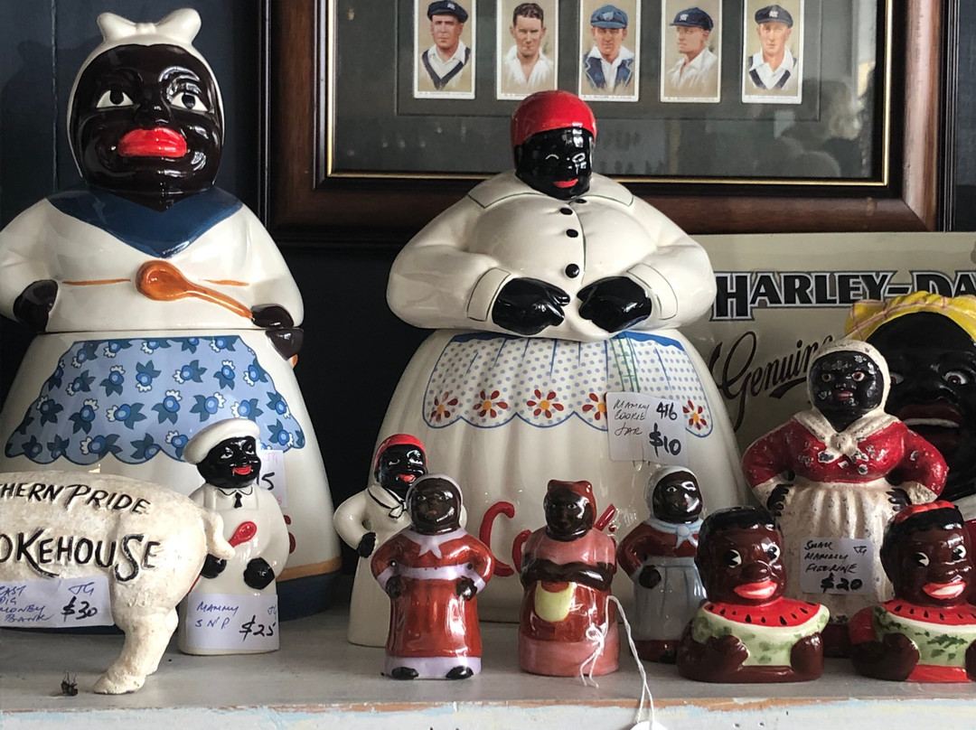 Junque & Disorderly Antiques