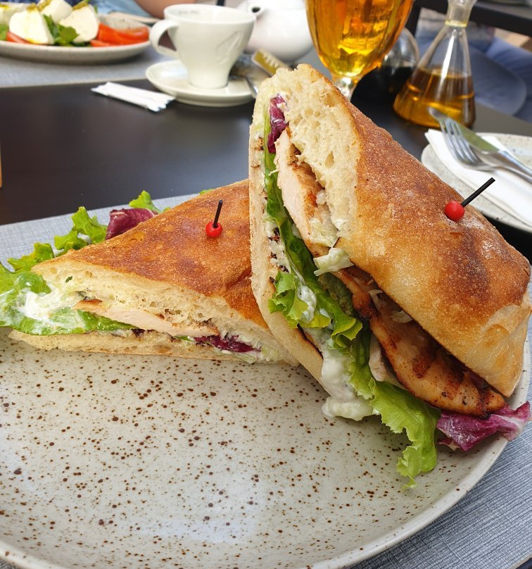 Pink Cricket Restaurant