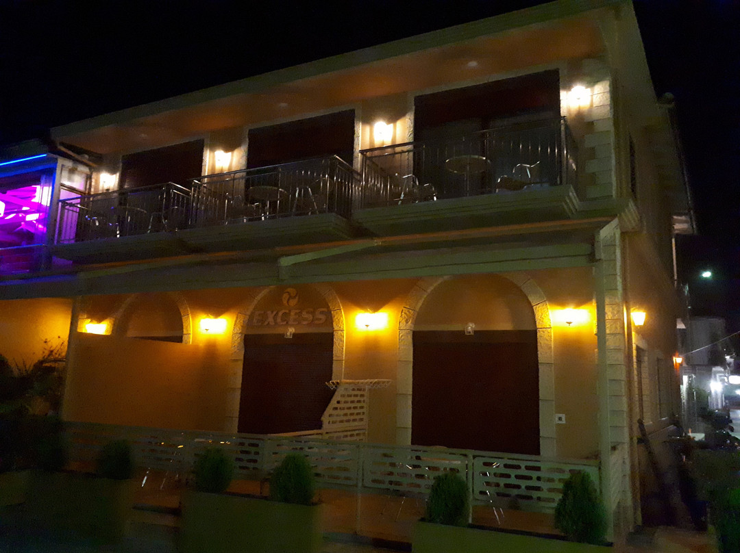 Excess Hotel主图