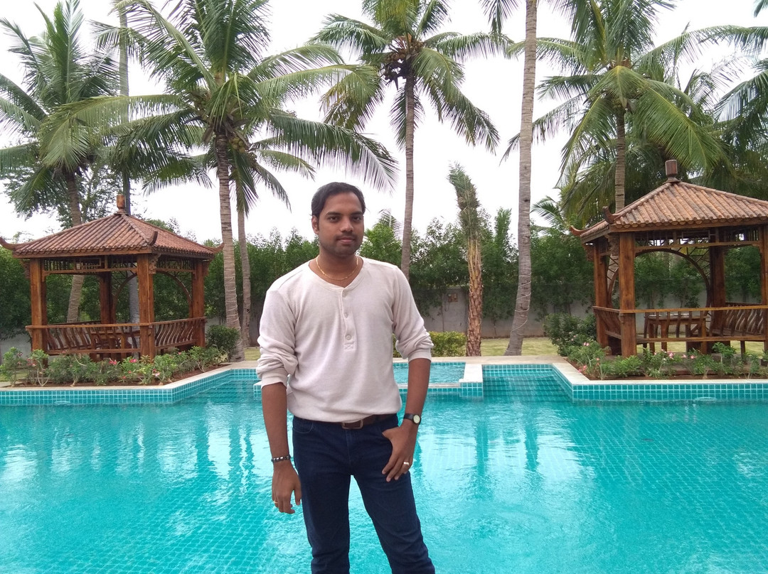Capital O 13820 Coco Retreat Farm主图