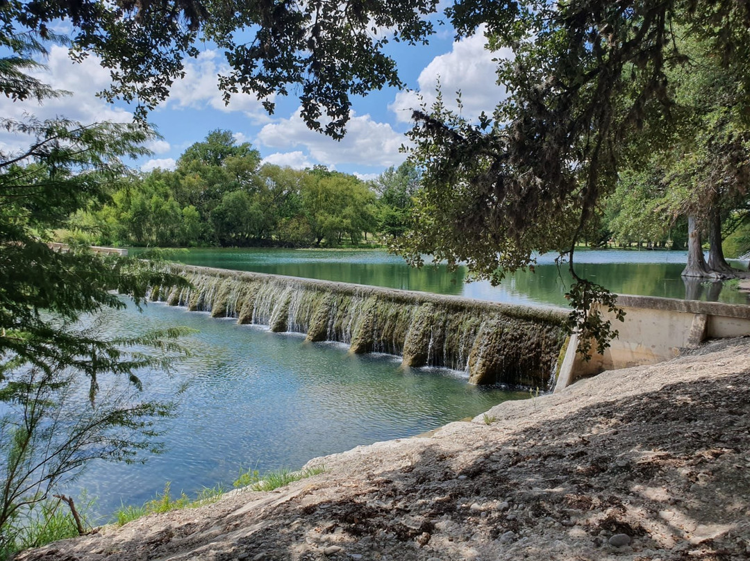 Utopia Texas-Utopia必去景点