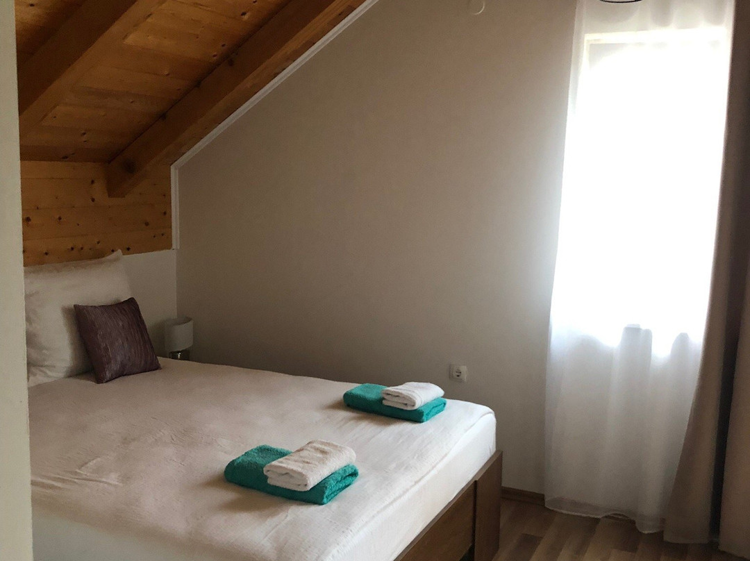 Neda Holiday House
