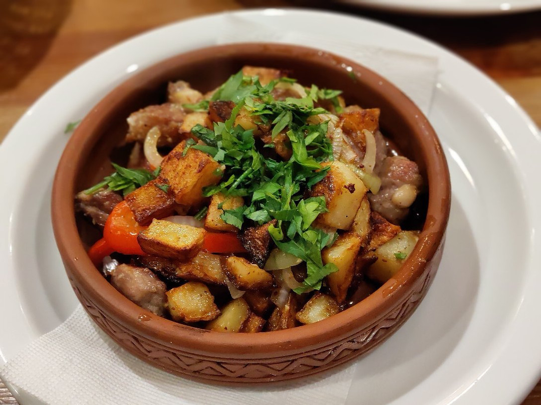 Kapulovka餐馆和美食-Khinkalnya