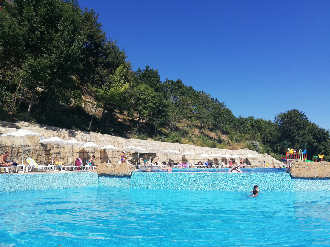 Hotel Paradise Beach Residence主图