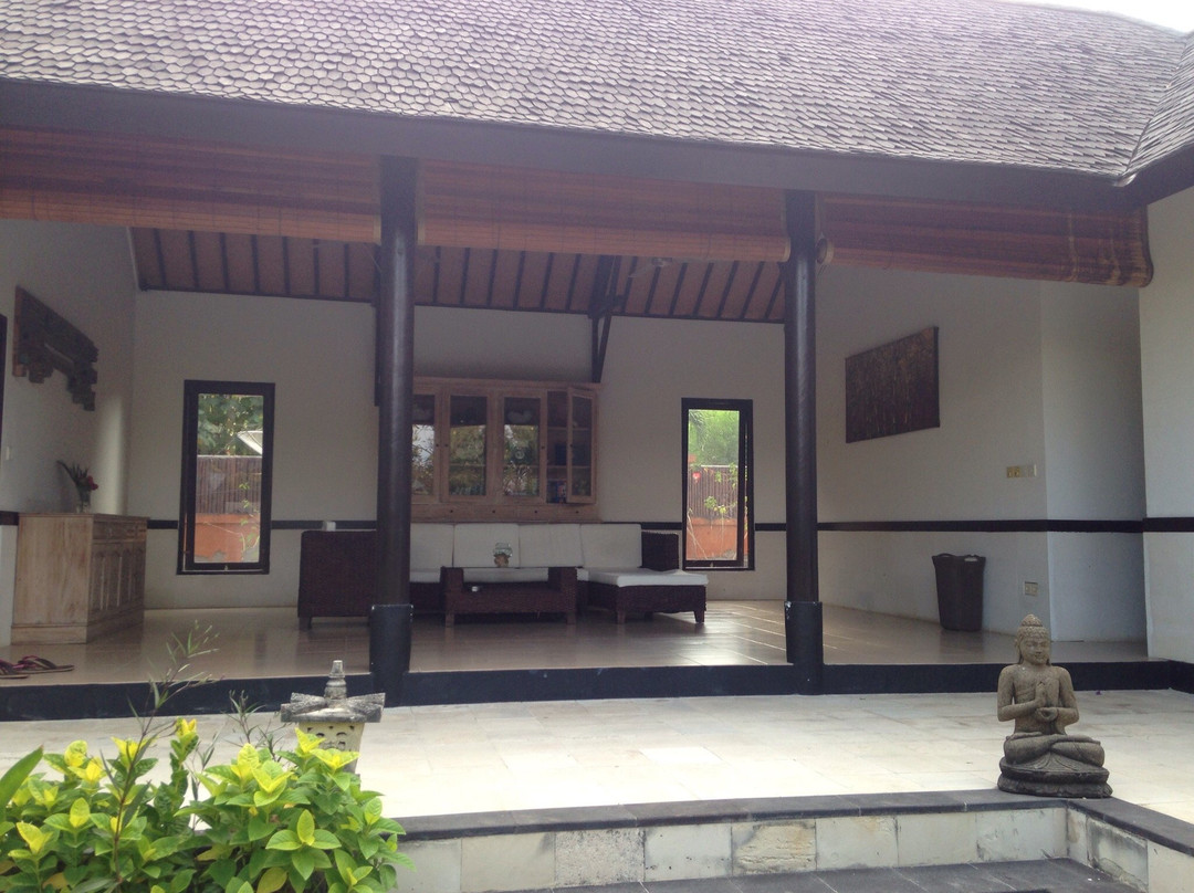 Taman Dewi Sri Villa and Bungalow