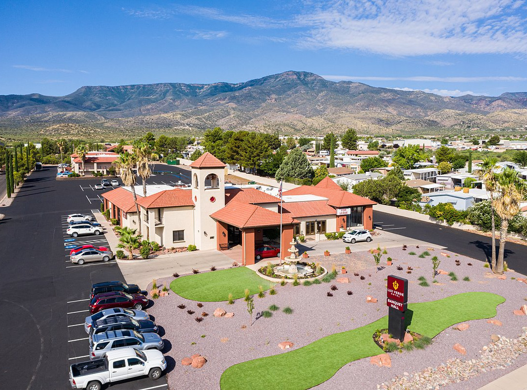 Lux Verde Hotel主图