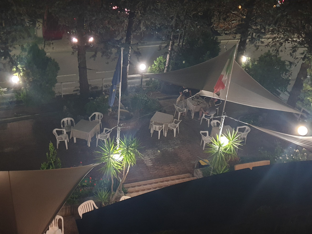 布美朗格酒店主图