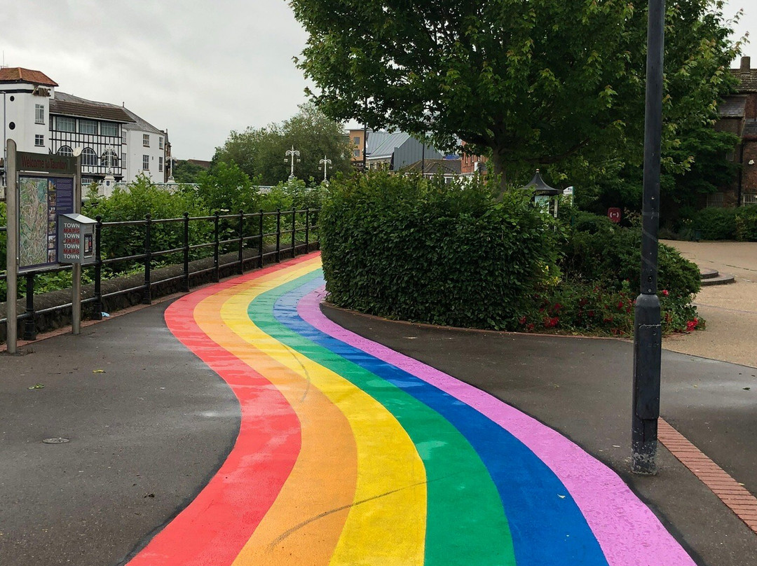 Rainbow Pathway景点图片