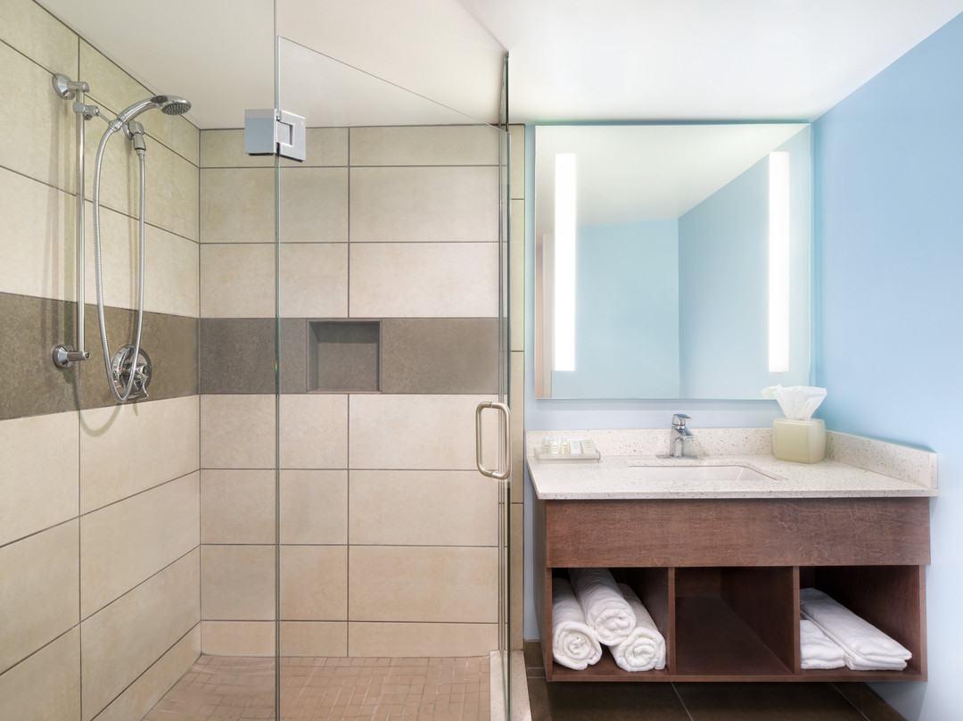 Hotel Indigo Cleveland-Beachwood by IHG主图