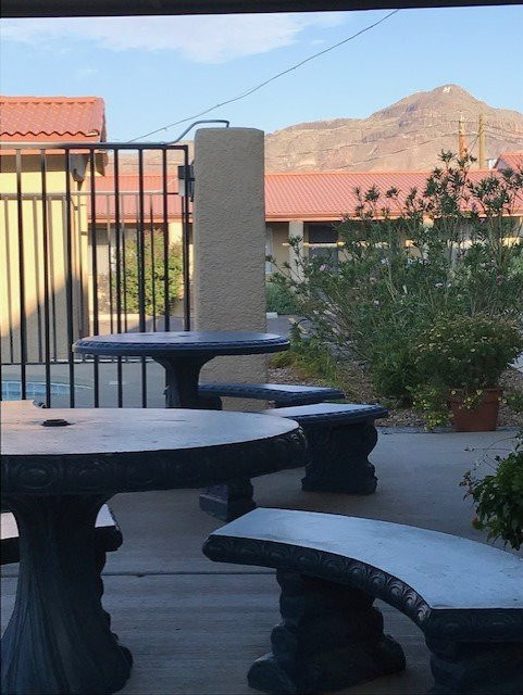 Econo Lodge Inn & Suites主图