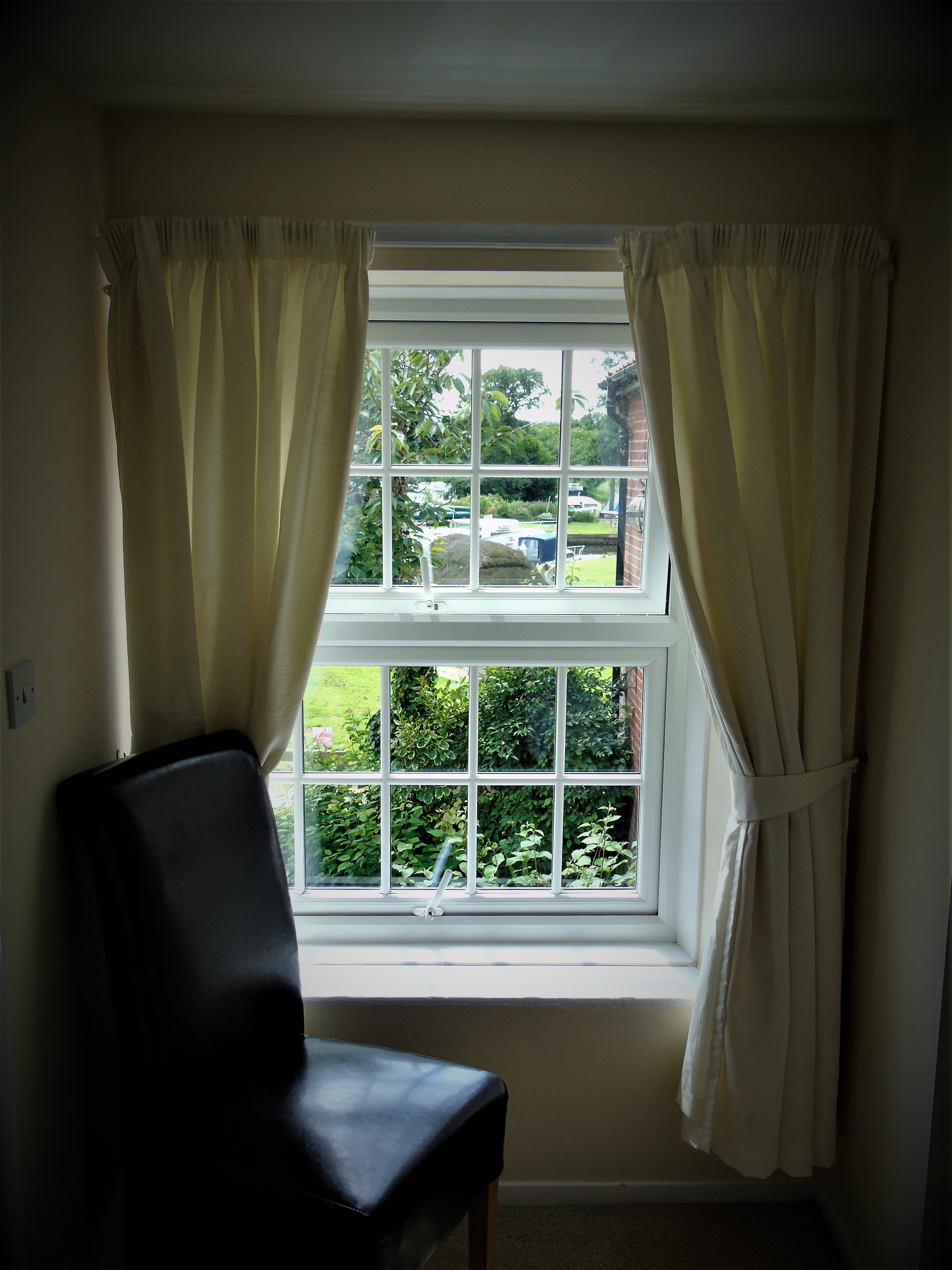 Sutton Staithe Hotel-portrait