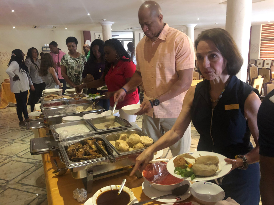 厄斯贝特酒店主图