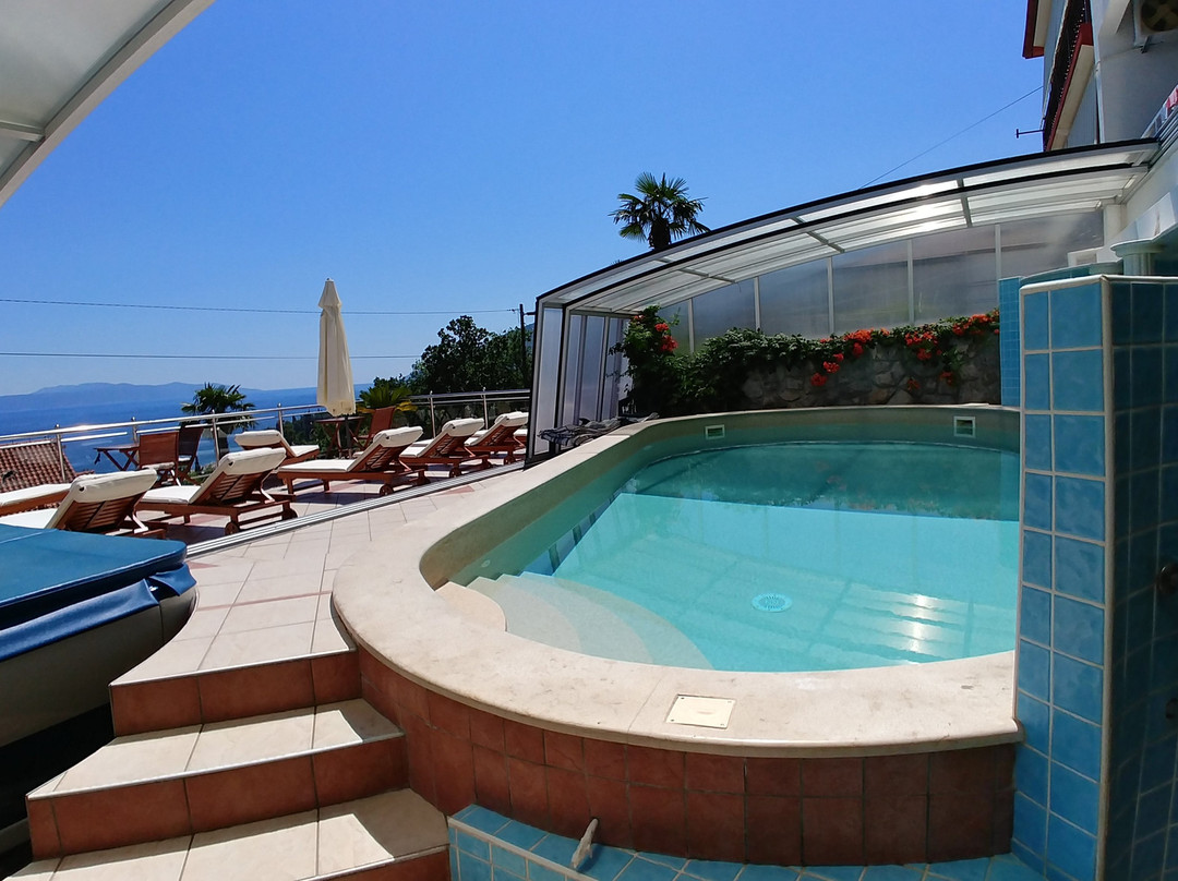Villa Roses Apartments & Wellness主图