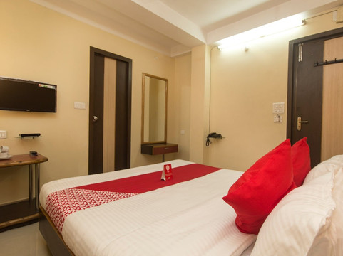 OYO 14200 Hotel Oasis主图