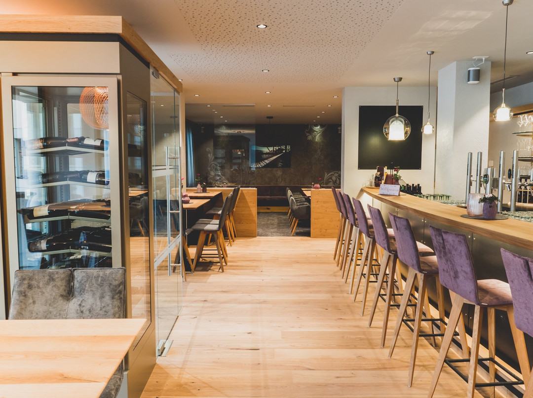 Fendels餐馆和美食-DAVE'S Café & Bar