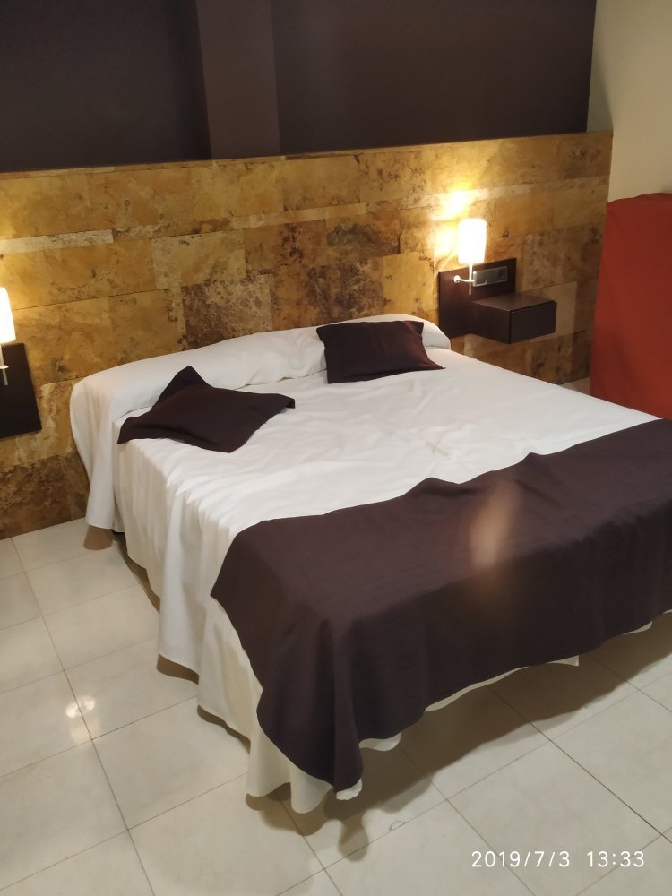 滨海皮纳尔酒店-官方