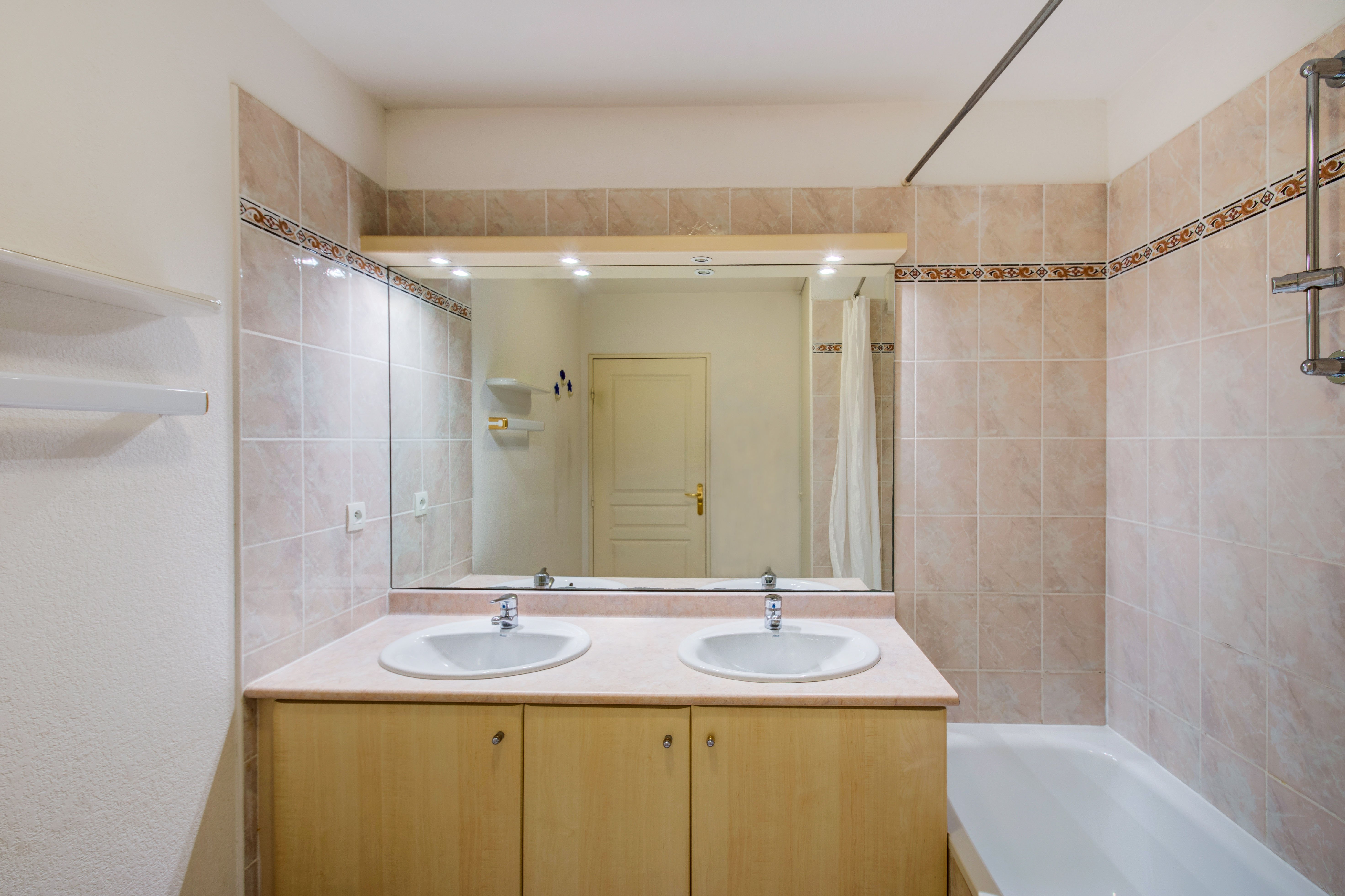 卡朗克公园酒店-官方