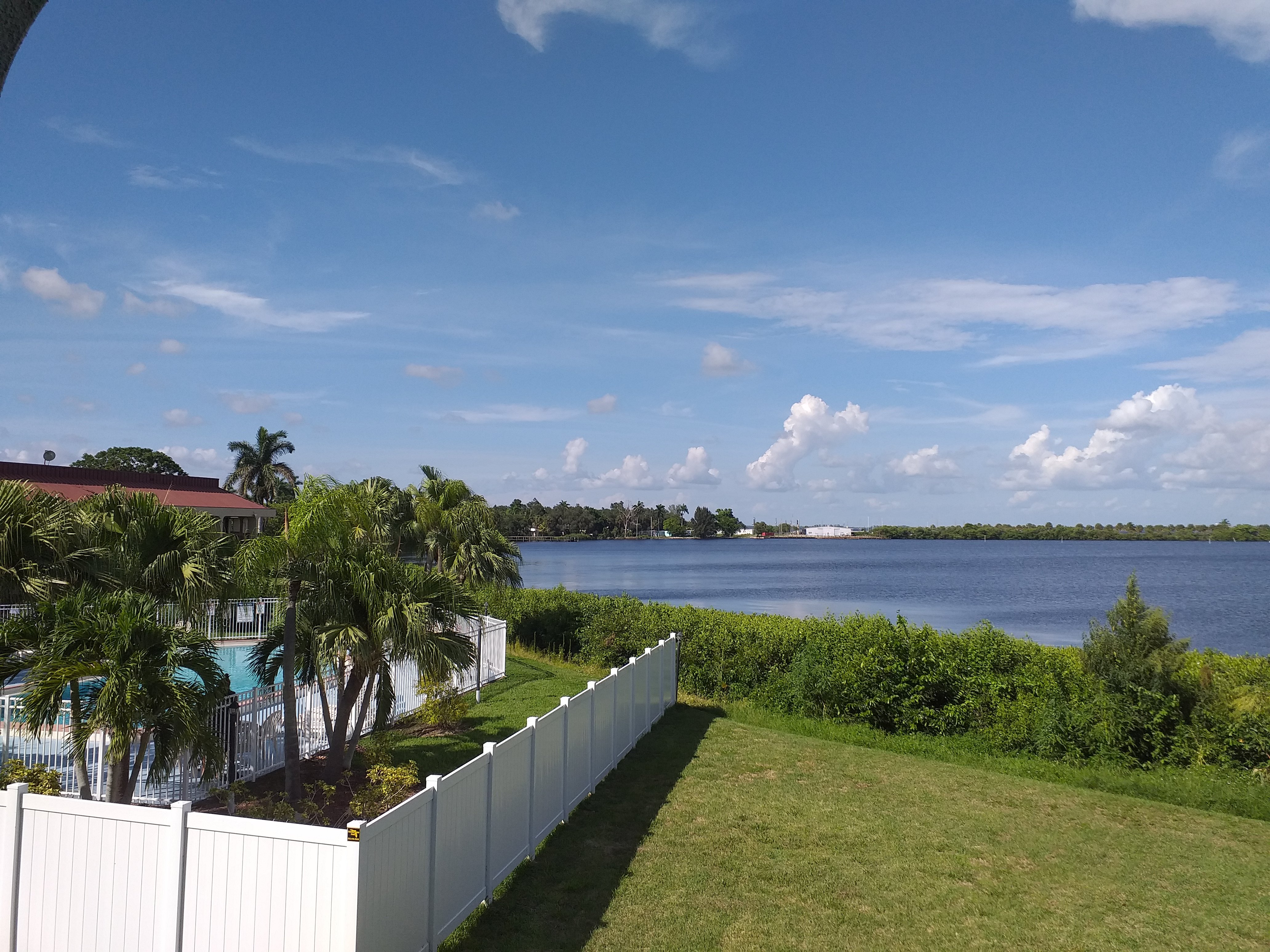 Riverview Inn-浴室