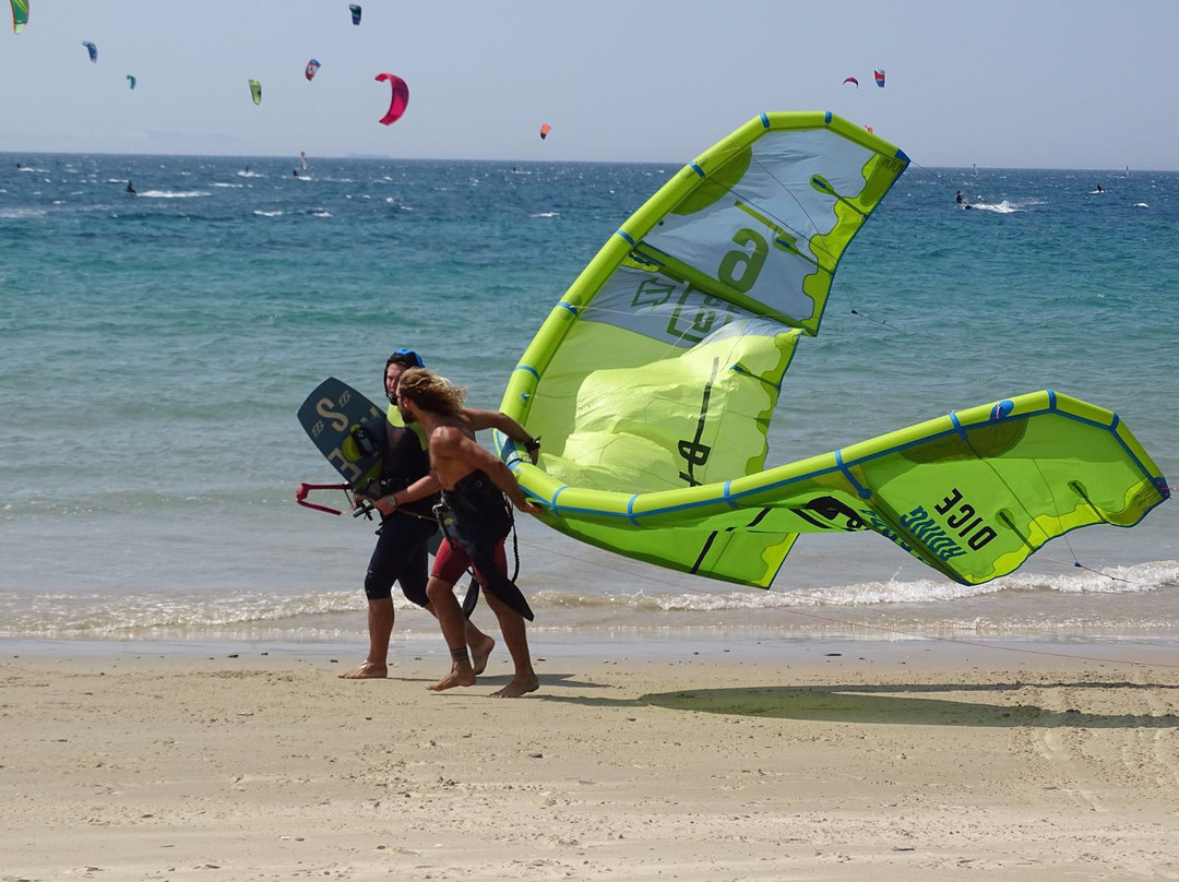Kite School 100% Fun景点图片