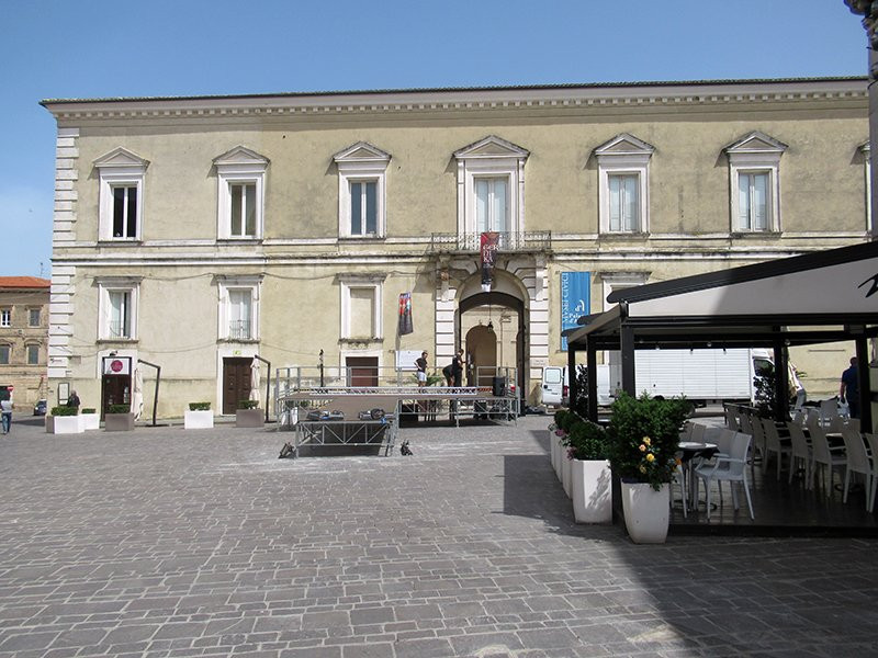 Palazzo d'Avalos - Musei Civici景点图片