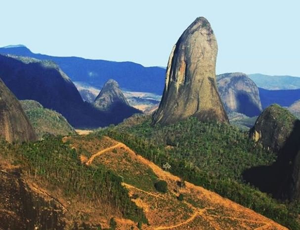 Monumento Natural dos Pontoes Capixabas