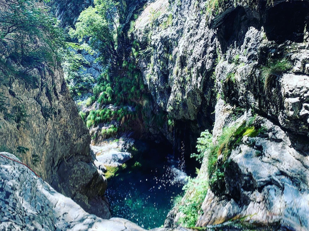 Azur Canyoning景点图片