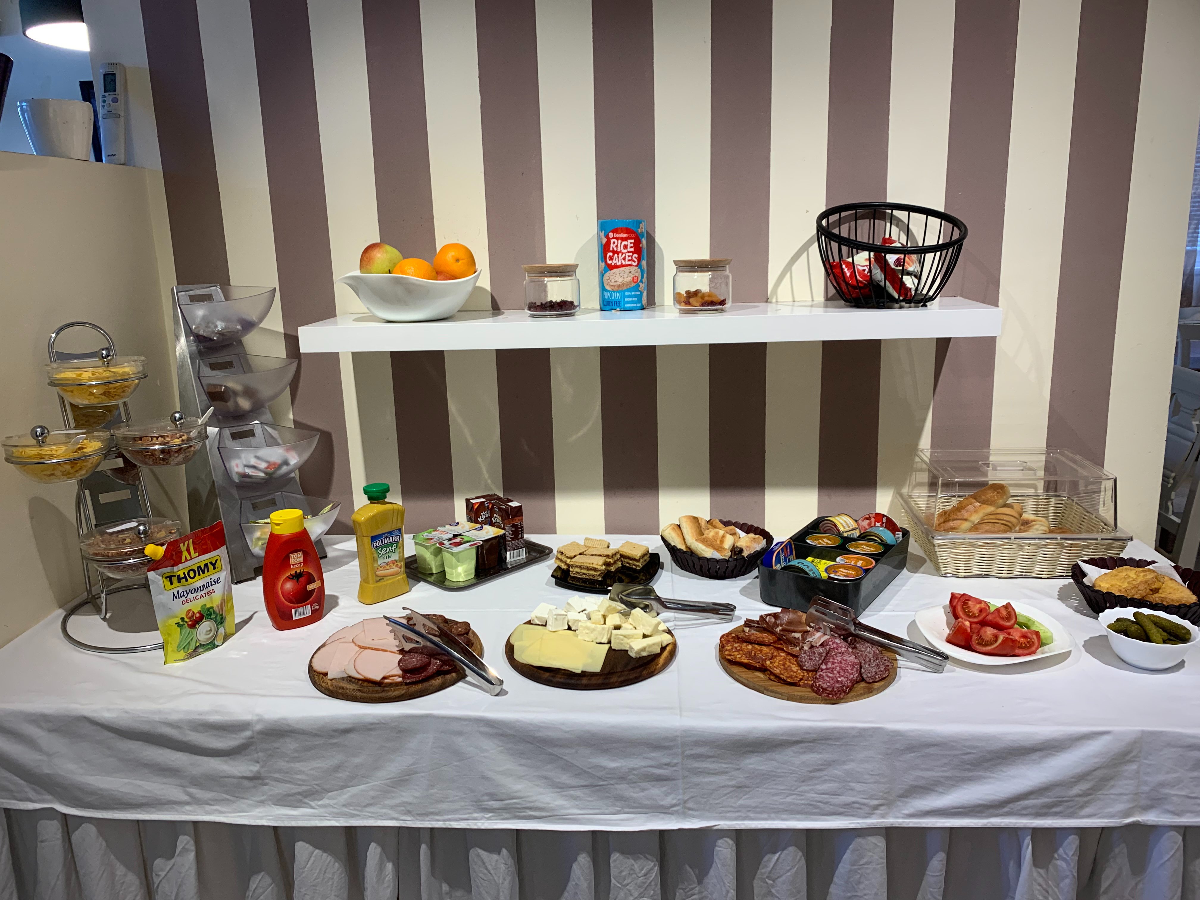 Hotel M-餐饮