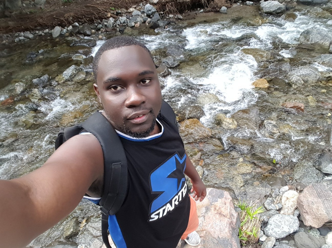 Mwalalo Waterfalls-Matema必去景点