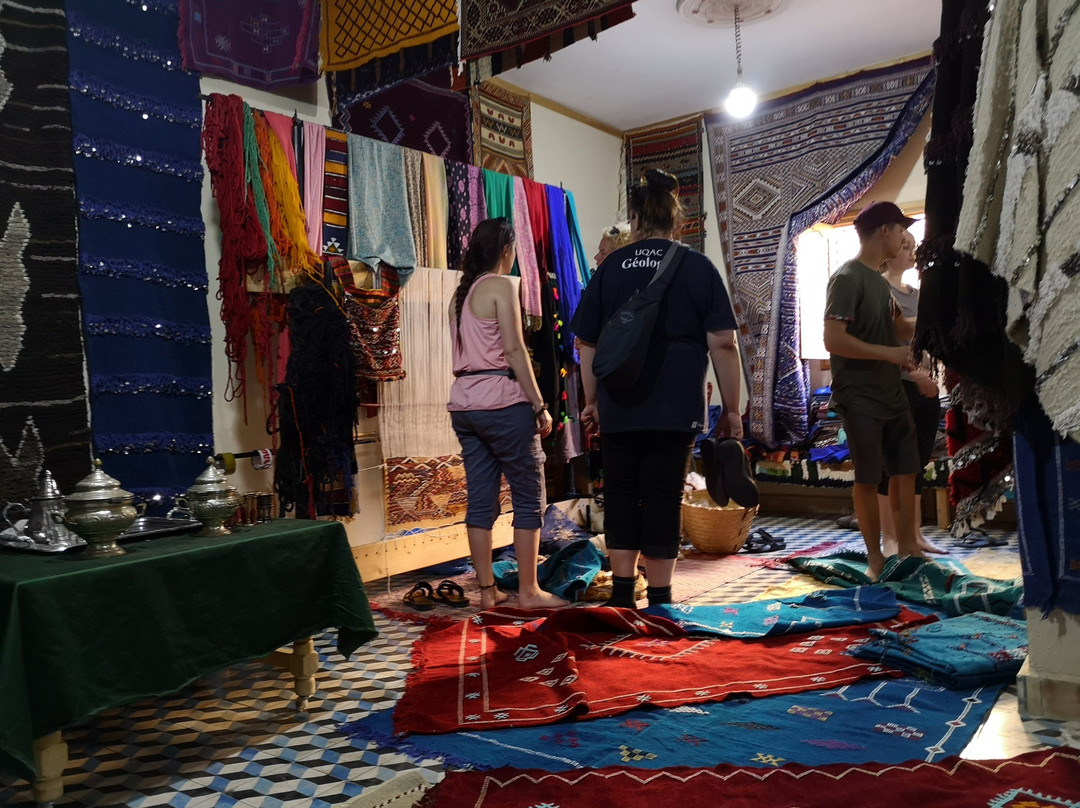 Maison de Cadeaux Berberes-廷吉尔必去景点