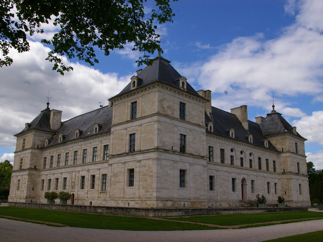 Chateau Ancy-le Franc景点图片