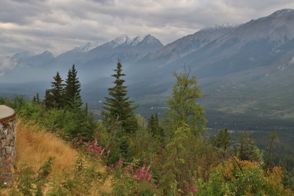 Kootenay Valley Viewpoint景点图片