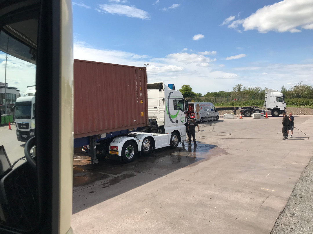 The Hollies, Thestop Truck Stop