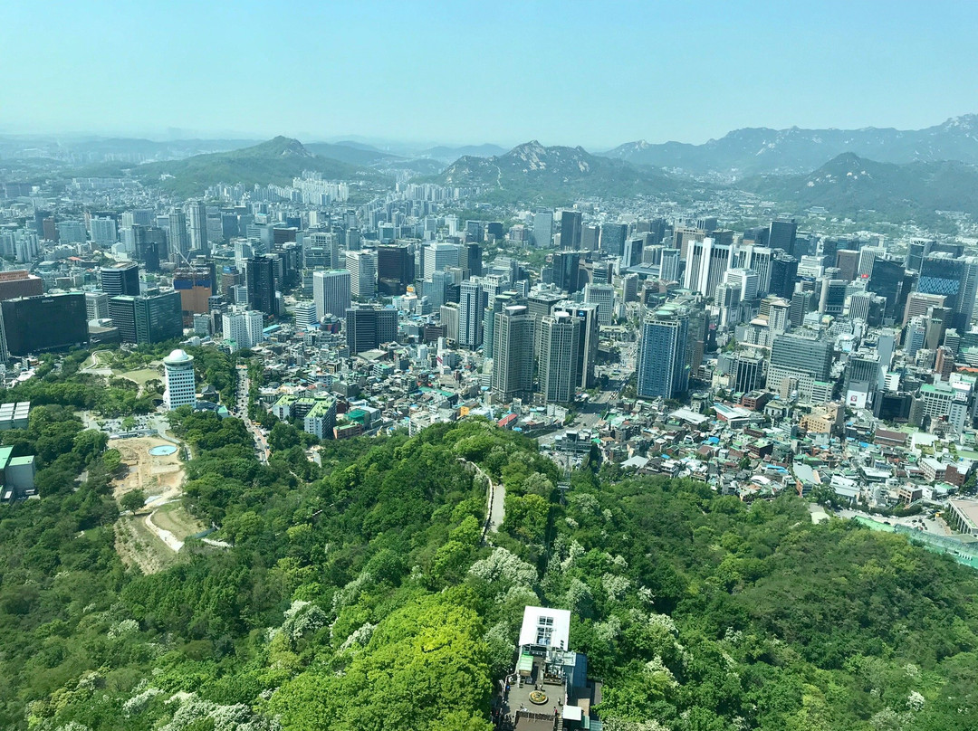 Namsan Seoul Tower Hanbok Culture Experience Center景点图片