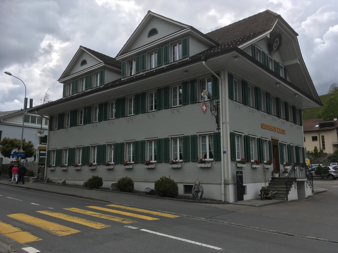 Huttwil酒店住宿-Gasthaus zum Kreuz