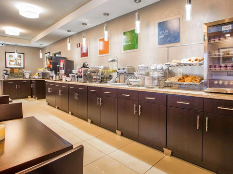 Comfort Suites Columbus West Hilliard主图