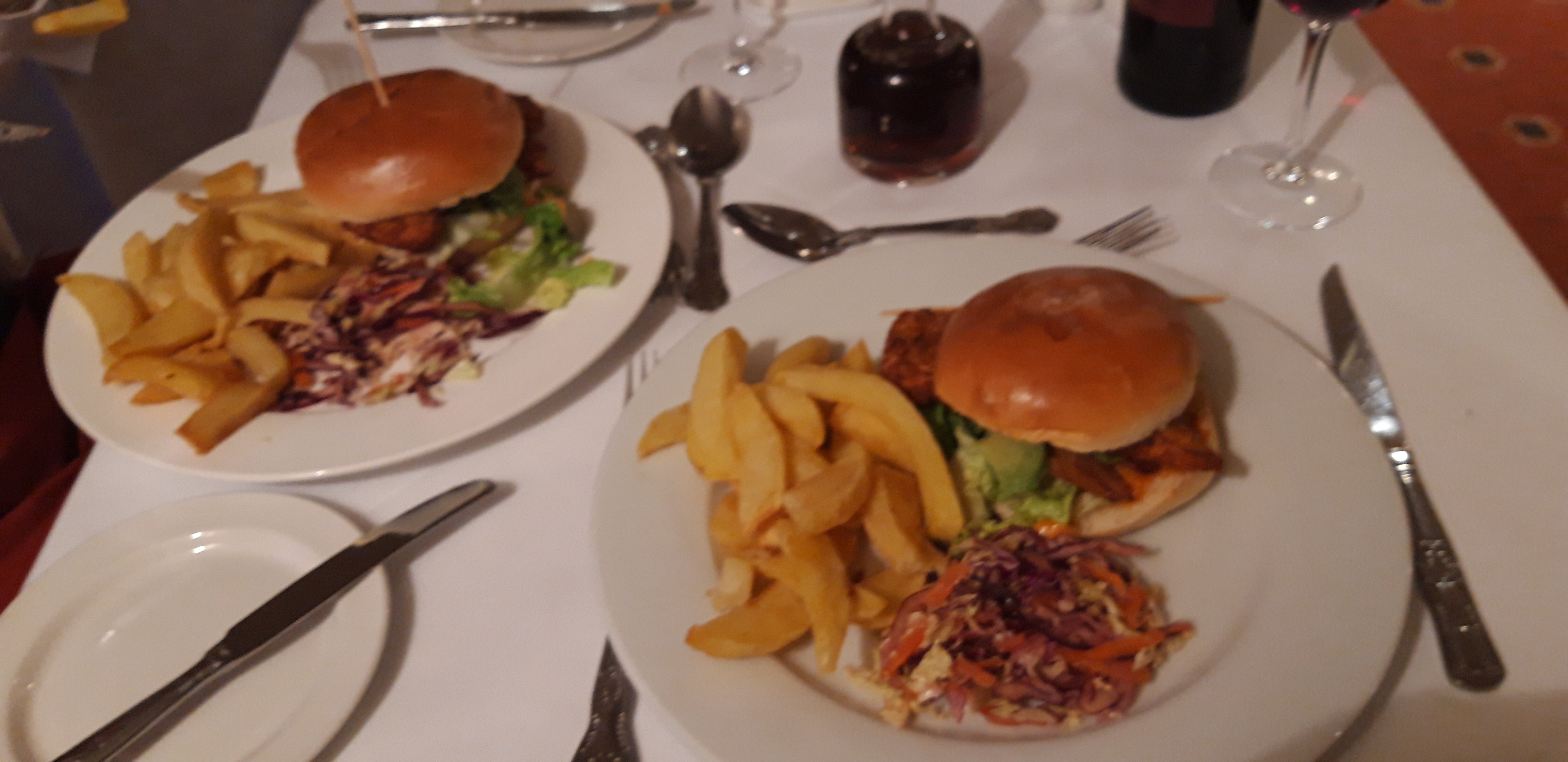 Pettifers Freehouse Hotel-餐饮