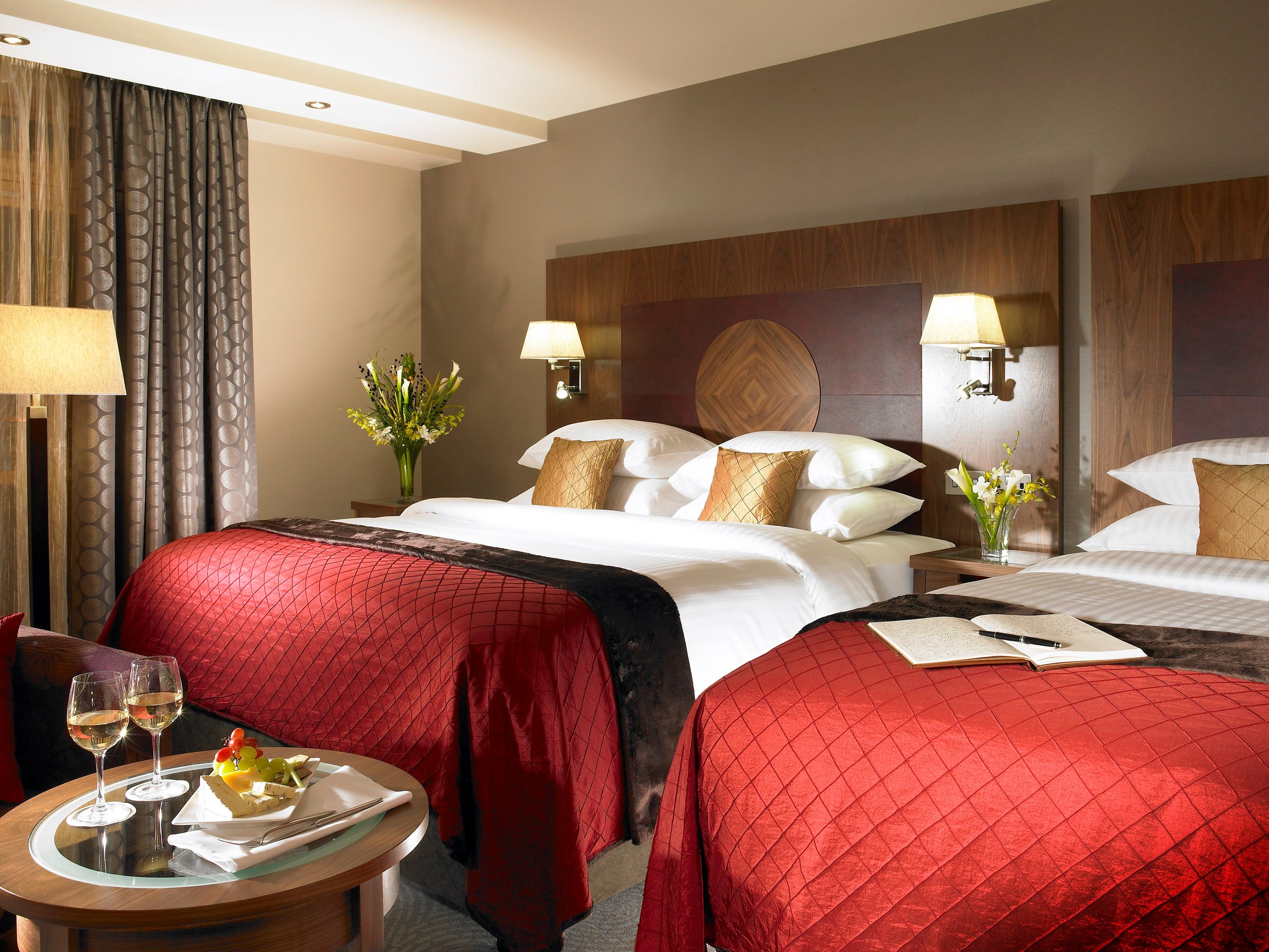 Westport Plaza Hotel-官方