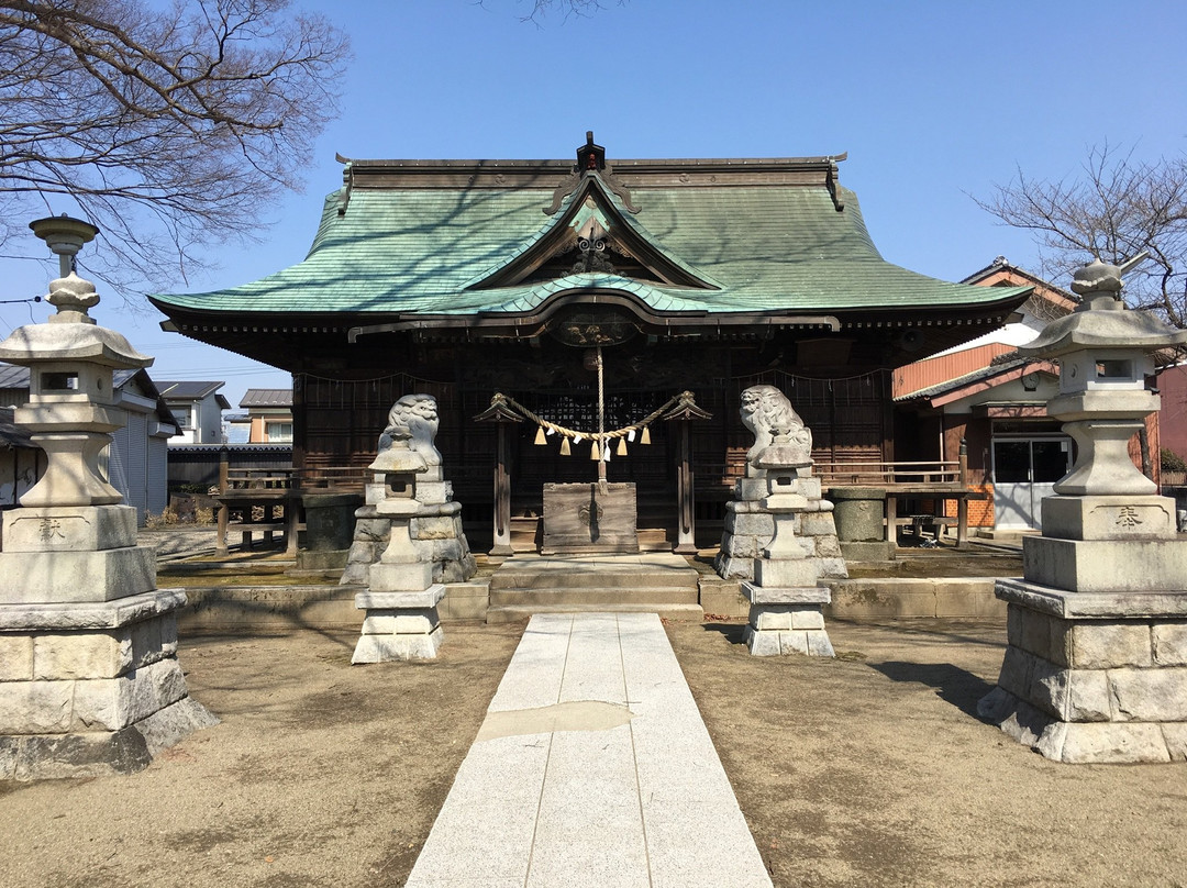 Okuwa Shrine景点图片