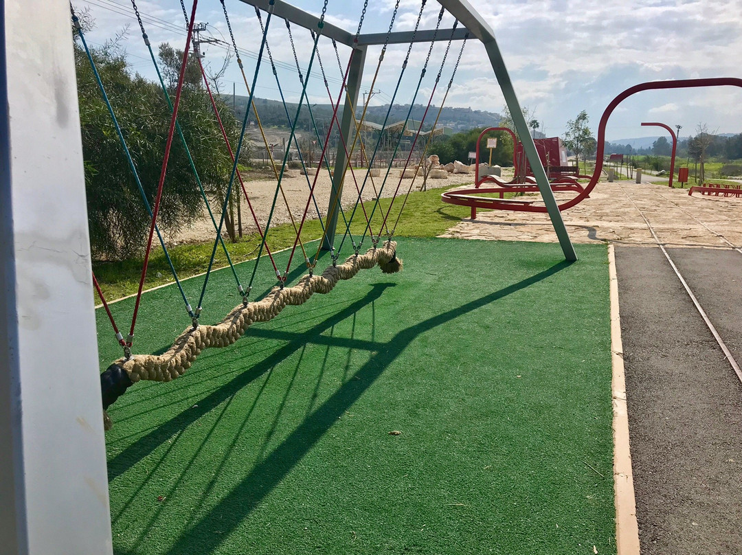 Alroi's Spring-Kiryat Tivon必去景点