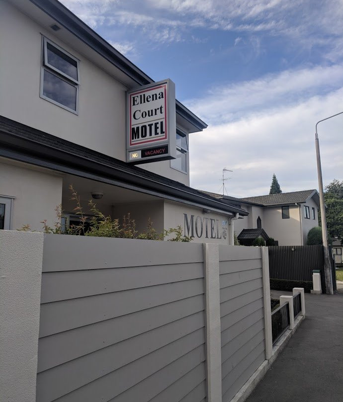 Ellena Court Motel主图